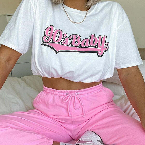 90's Baby T-Shirt: Trendy Outfit Ideas for Casual and Concert Looks