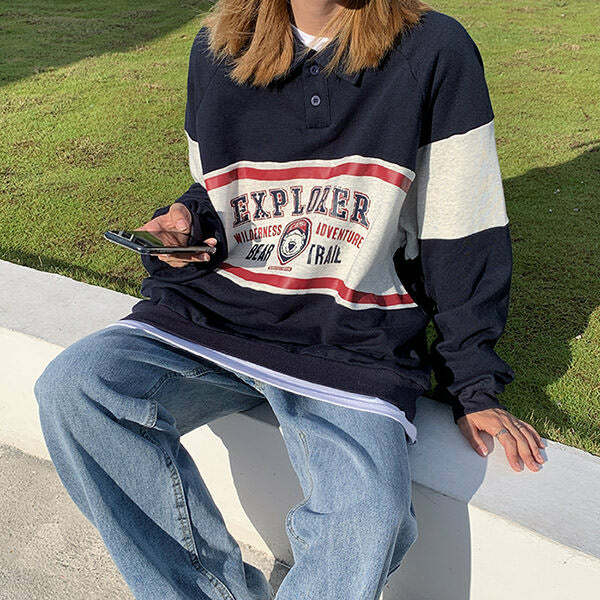 90's Explorer Sweatshirt: Trendy Outfit Ideas for Casual & Concert Looks