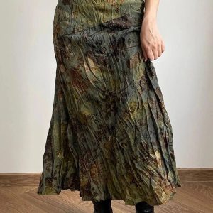 Boho Crinkled Floral Midi Skirt: Perfect for Spring Outfits & Concerts