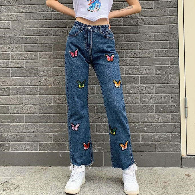 Butterfly Embroidery Jeans: Trendy Outfit Ideas for Spring & Beyond