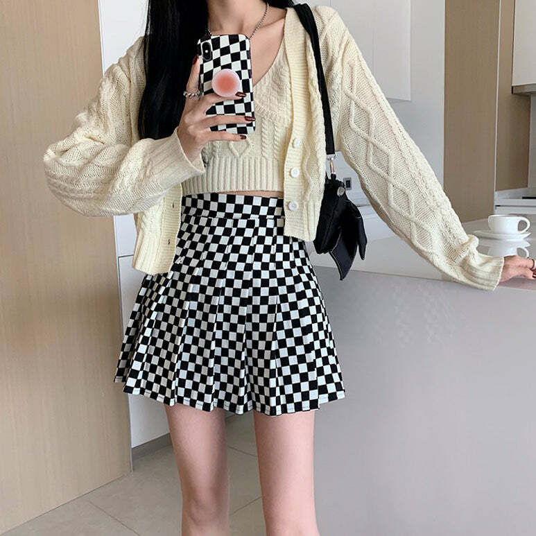 Checkered Print Pleated Skirt: Trendy Outfit Ideas for Every Occasion