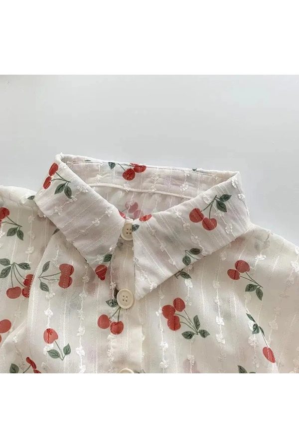 Cherry Blossom Button-Up Blouse: Perfect for Spring Outfits & Date Nights