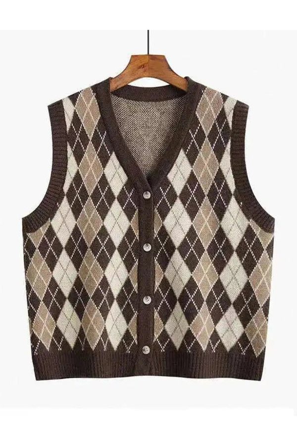 Chic Argyle Knit Vest: Perfect for Spring Outfits & Casual Looks