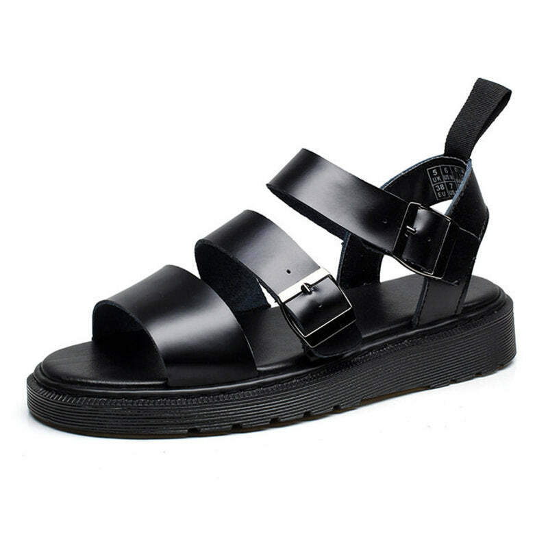 Chic Asphalt Flat Sandals for Effortless Spring & Summer Outfit Ideas