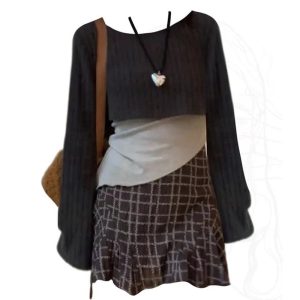 Chic Asymmetrical Layered Knit Set: Perfect for Spring Outfits