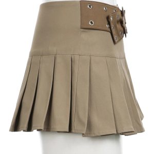 Chic Belted Pleated Mini Skirt: Perfect for Spring Outfits & Date Nights