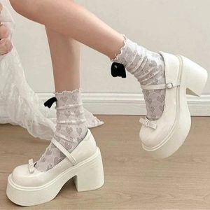 Chic Bow Charm Platform Mary Janes: Perfect for Spring Outfits