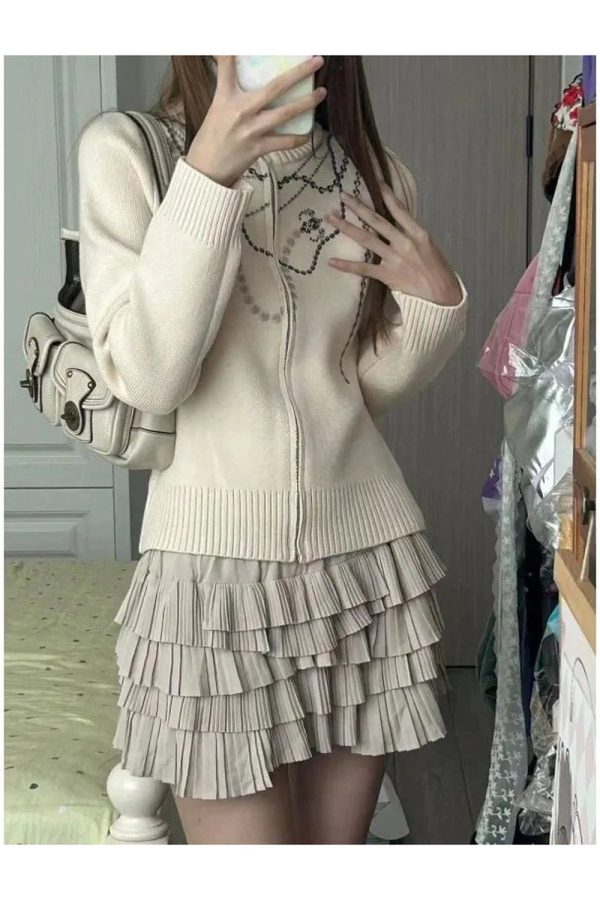 Chic Embroidered Cream Zip Cardigan: Perfect for Spring Outfits