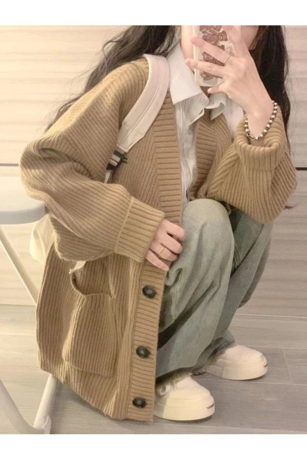 Chic Fall Classic Camel Ribbed Cardigan: Perfect for Casual & Dressy Outfits