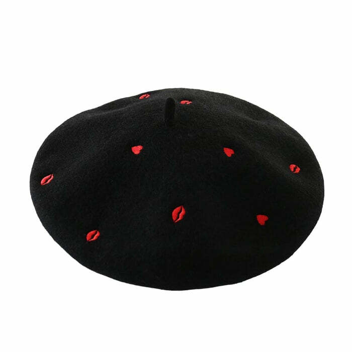 Chic French Kiss Wool Beret: Perfect for Spring Outfits & Concert Looks