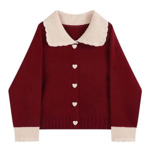 Chic Heart Button Contrast Collar Cardigan for Stylish Spring Outfits