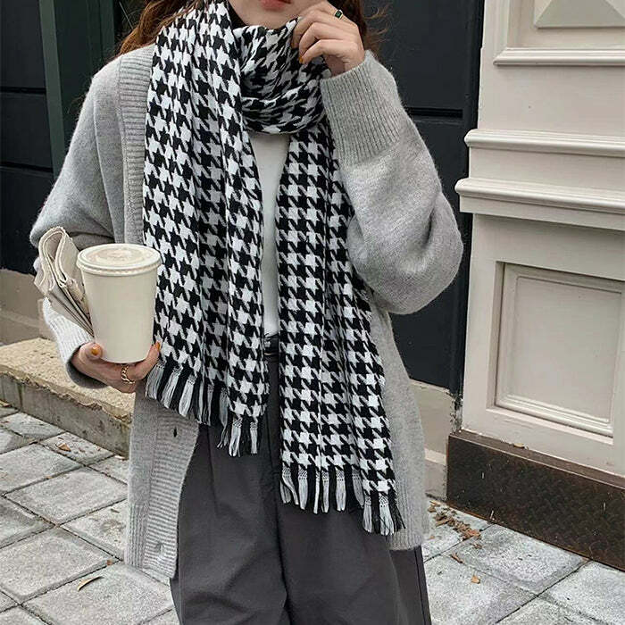 Chic Houndstooth Scarf: Perfect for Spring Outfits & Concert Outfit Ideas