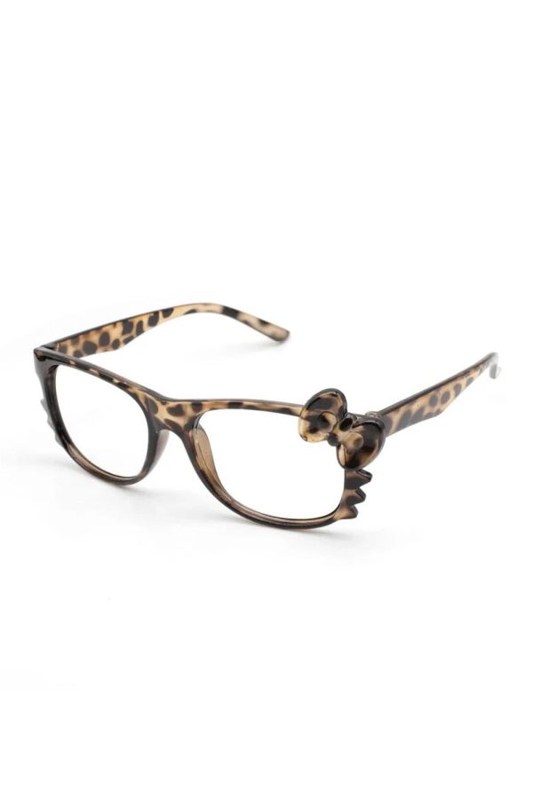 Chic Leopard Bow Glasses for Stylish Outfits & Fashion Inspiration