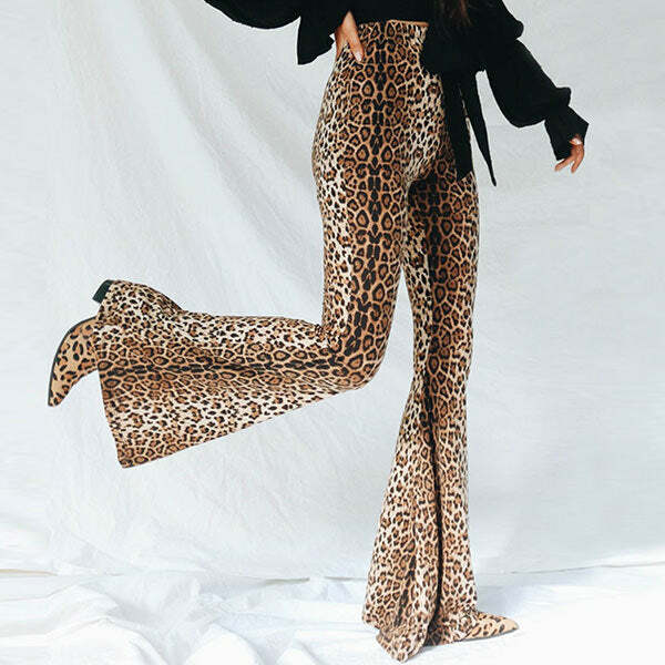 Chic Leopard Flared Trousers: Perfect for Concerts, Dates, and Spring Outfits