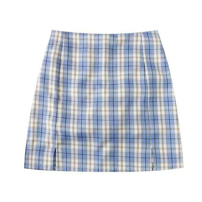 Chic Maggie Skirt: Perfect for Spring Outfits, Concerts & Date Nights