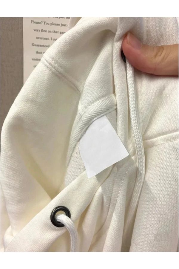 Chic Minimalist Block Letter Hoodie: Perfect for Casual Outfits