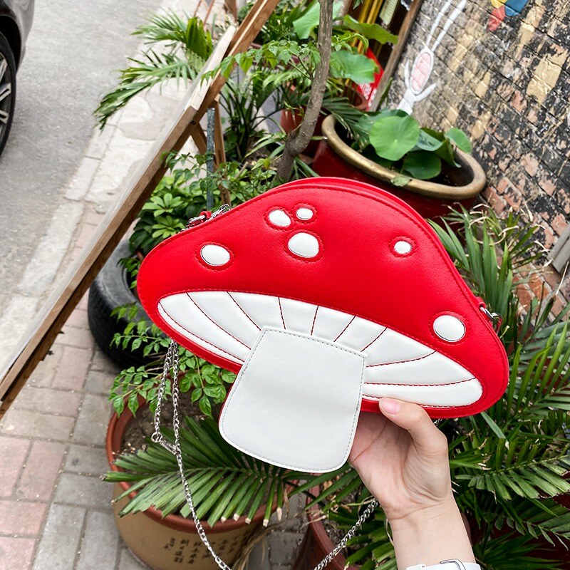 Chic Mushroom Bag: Perfect for Concerts, Casual Outfits & Date Nights