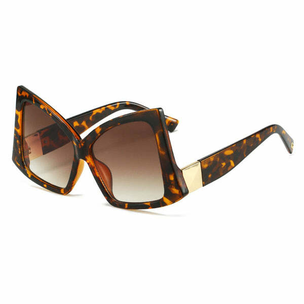 Chic Oversized Cat Eye Sunglasses for Stylish Spring & Summer Outfits