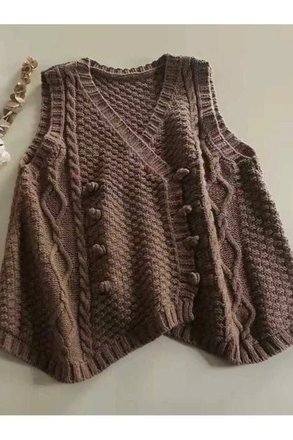 Chic Rustic Cable Knit Button Vest: Perfect for Spring Outfits & Layering