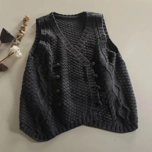 Chic Rustic Cable Knit Button Vest: Perfect for Spring Outfits & Layering