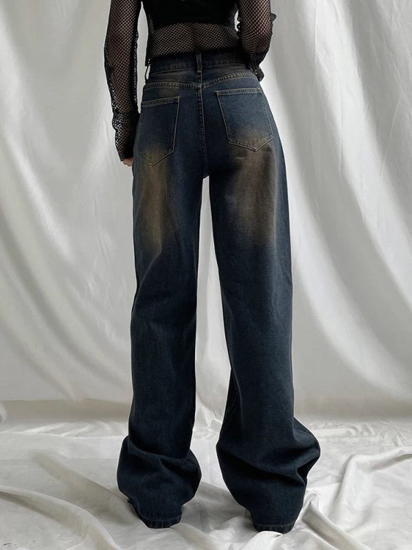 Chic Washed Denim Wide-Leg Jeans: Perfect for Casual Outfits