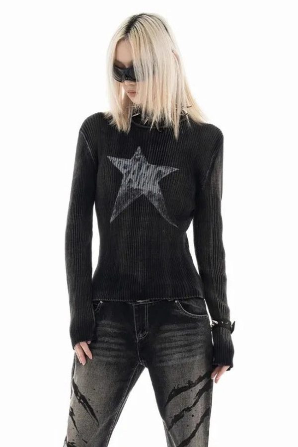 Cosmic Grunge Star Sweater: Trendy Outfit Ideas for Concerts & Casual Wear