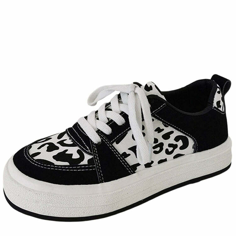 Cow Print Sneakers: Trendy Outfit Ideas for Concerts & Casual Outfits