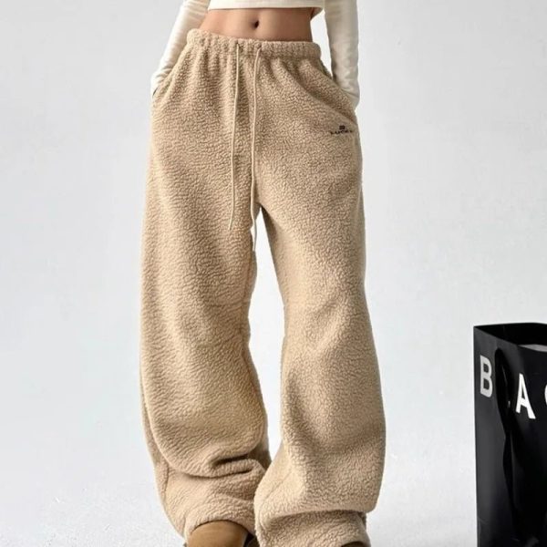 Cozy Cloud Fleece Pants: Perfect for Casual Outfits & Spring Outfit Ideas