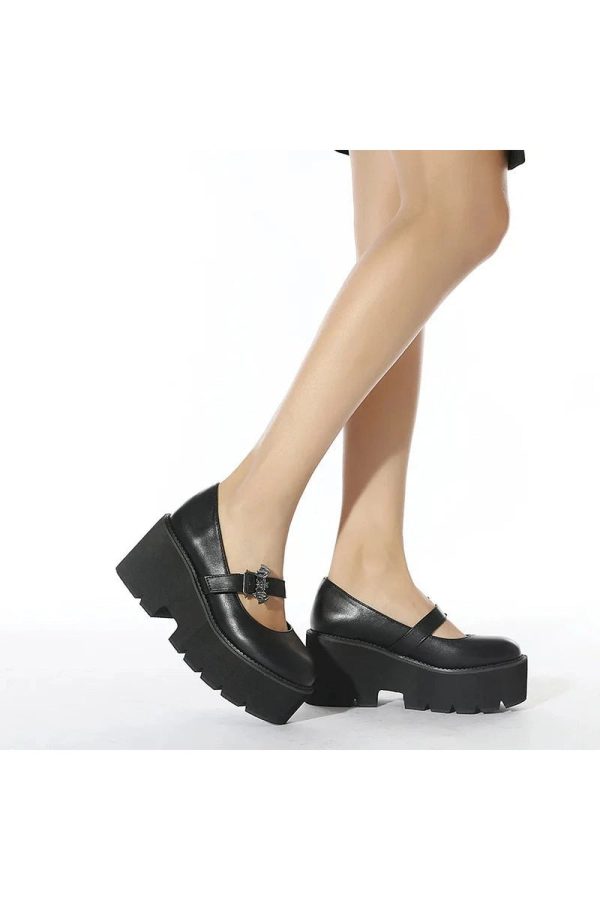 Dark Bat Charm Chunky Shoes: Perfect for Y2K Outfits & Concert Looks