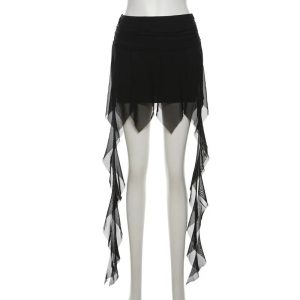 Dark Enchantment Layered Skirt: Perfect for Concerts, Dates & Spring Outfits