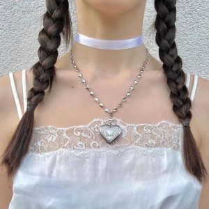 Dark Romance Layered Necklace: Perfect for Concert Outfits & Date Nights