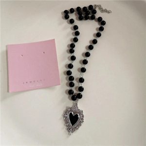 Dark Romance Layered Necklace: Perfect for Concert Outfits & Date Nights