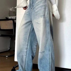 Distressed Light-Wash Wide-Leg Jeans: Perfect for Casual & Concert Outfits