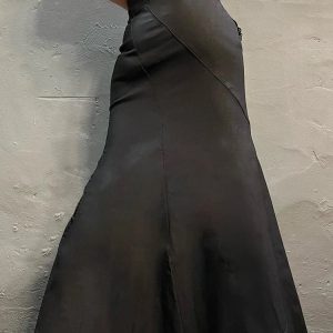 Dragon Embroidered Gothic Maxi Skirt: Unique Outfit Ideas & Fashion Inspo