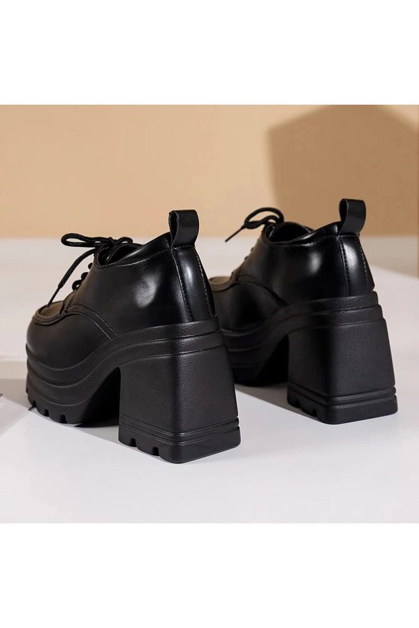 Eclipse Block Heel Boots: Perfect for Concerts, Spring Outfits!