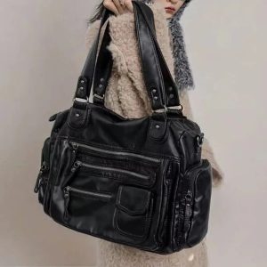 Edgy Multi-Pocket Handbag: Perfect for Concert Outfits & Casual Styles