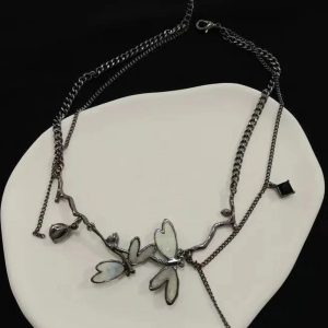 Enchanted Dragonfly Gothic Choker: Perfect for Concert & Date Night Outfits