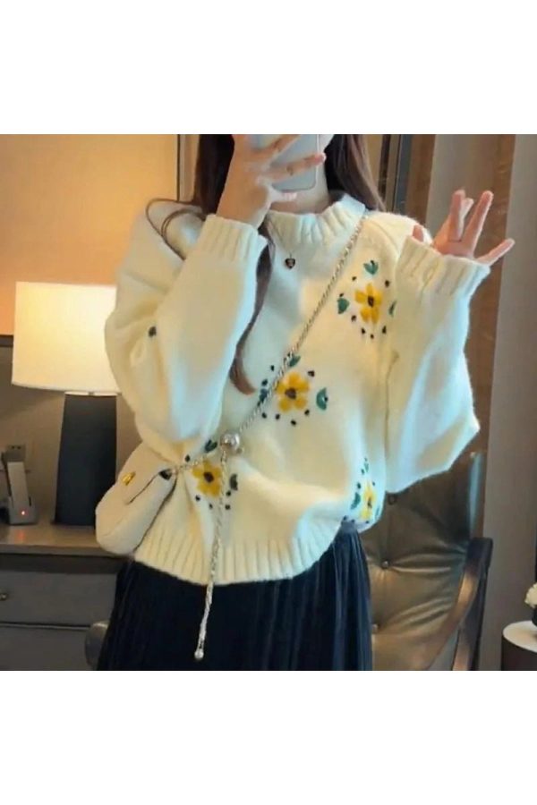 Fall Daisy Daydream Knit Sweater: Perfect for Casual Outfits & Layering