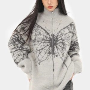 Fall Oversized Butterfly Grunge Sweater: Perfect for Casual Outfits & Concerts