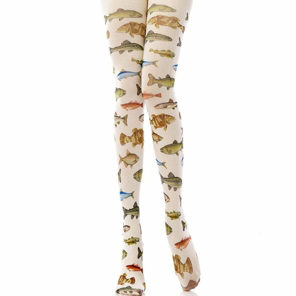 Fish Print Tights: Trendy Outfit Ideas for Concerts, Casual & Spring Looks