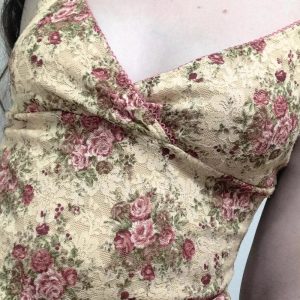 Floral Lace Vintage Top: Perfect for Spring Outfits & Dress to Impress