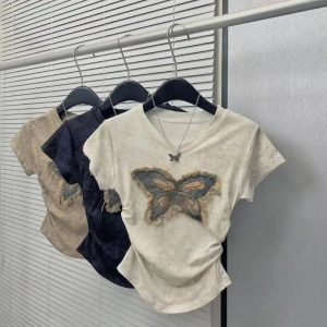 Frayed Butterfly Patch Top: Trendy Outfit Ideas for Spring & Beyond