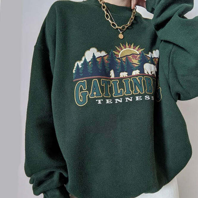 Gatlinburg Tennessee Sweatshirt: Perfect for Spring Outfits & Casual Looks