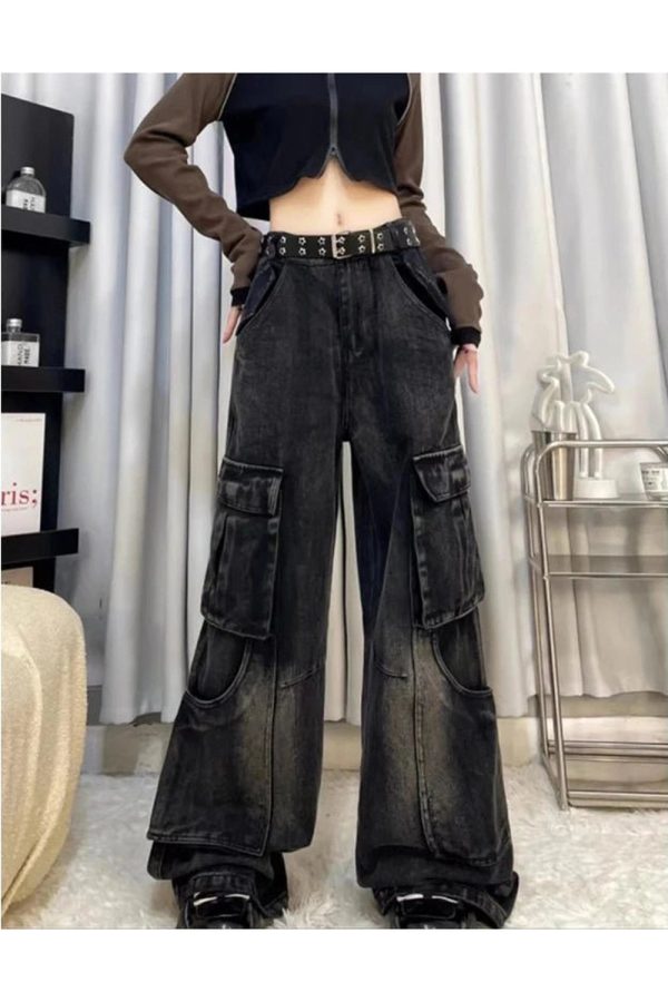 Gothic Cargo Flare Jeans: Trendy Outfit Ideas for Concerts & Casual Wear