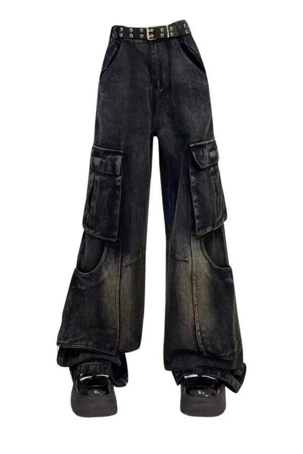 Gothic Cargo Flare Jeans: Trendy Outfit Ideas for Concerts & Casual Wear