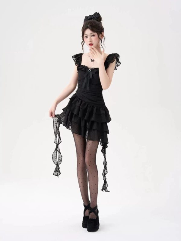 Gothic Lace Tiered Mini Dress: Perfect for Concerts, Dates & Spring Outfits