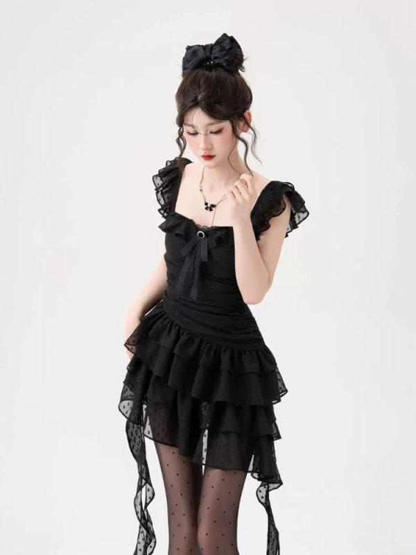 Gothic Lace Tiered Mini Dress: Perfect for Concerts, Dates & Spring Outfits