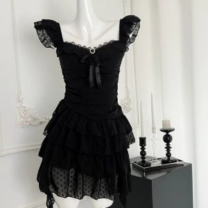 Gothic Lace Tiered Mini Dress: Perfect for Concerts, Dates & Spring Outfits