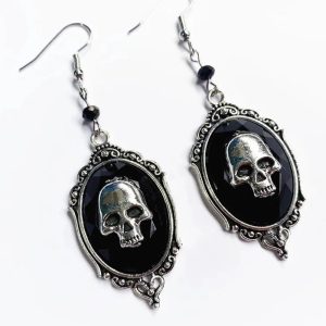 Gothic Skull Cameo Earrings: Perfect for Concert Outfits & Fashion Inspo