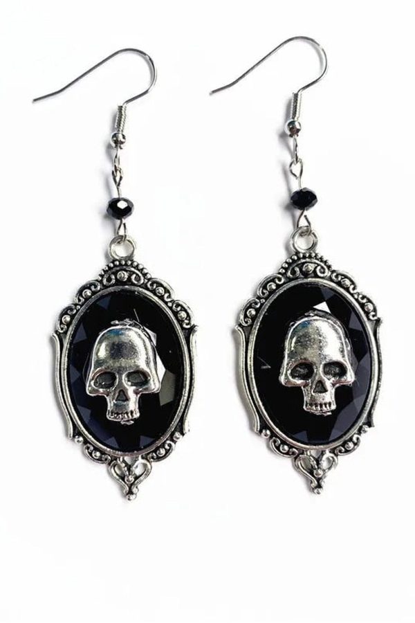 Gothic Skull Cameo Earrings: Perfect for Concert Outfits & Fashion Inspo